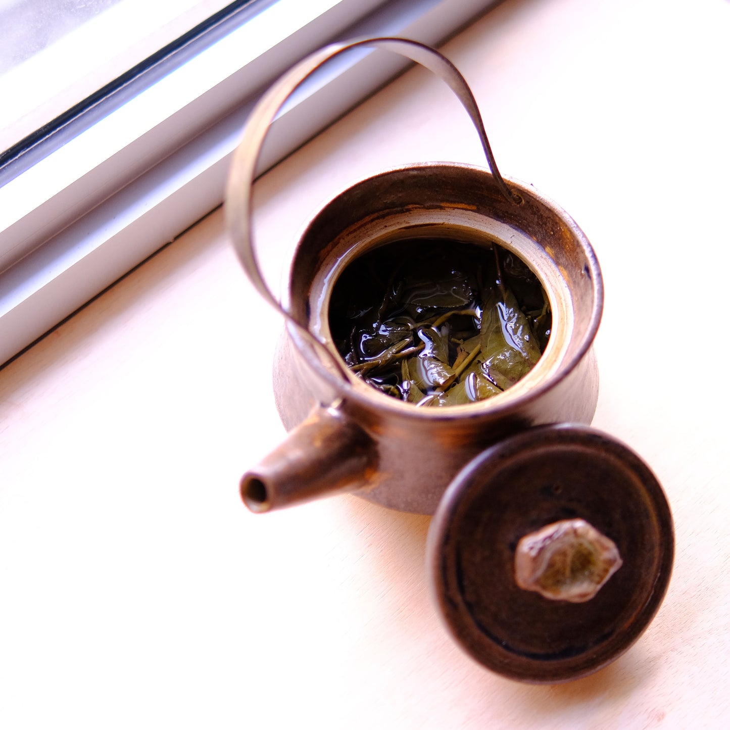Tea Pot (Dark Brown)