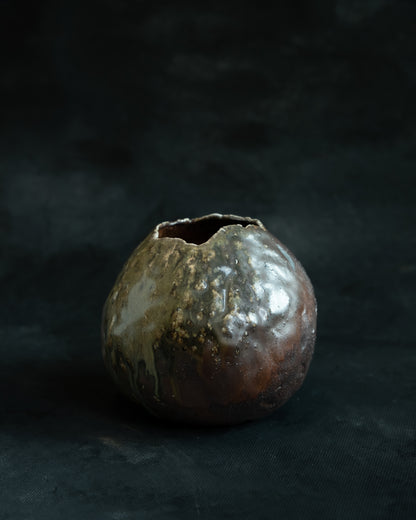 Woodfired Bulbous Vase (Molten Green)