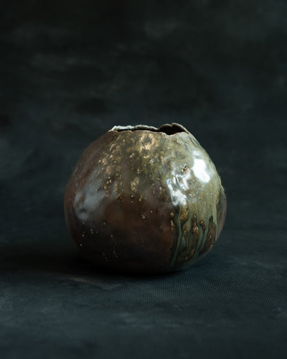 Woodfired Bulbous Vase (Molten Green)