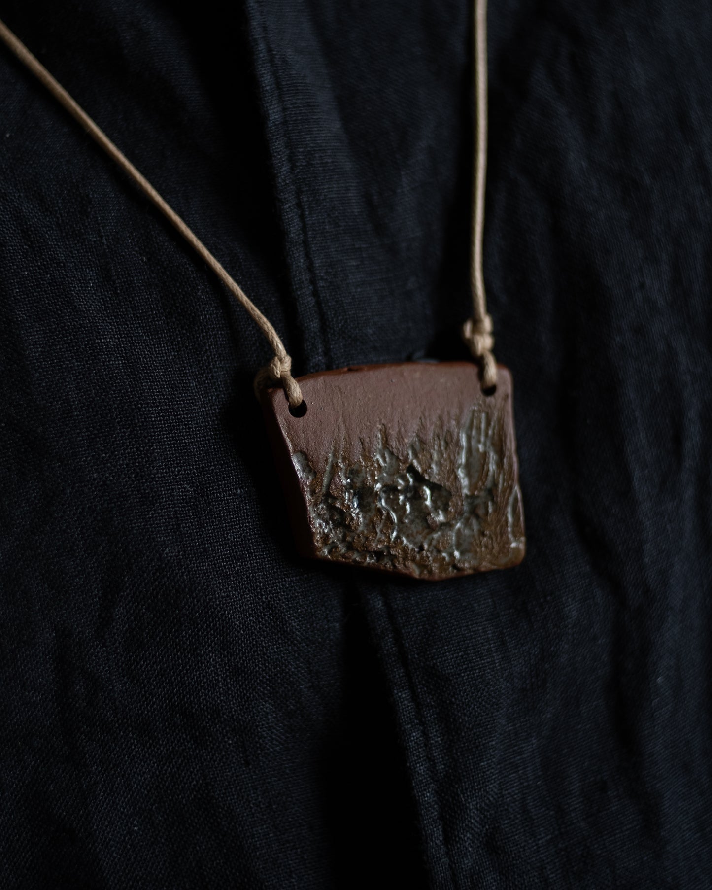 Walls pendants