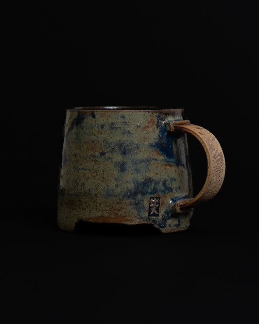 Three-legged Cup with Handle (Denim)