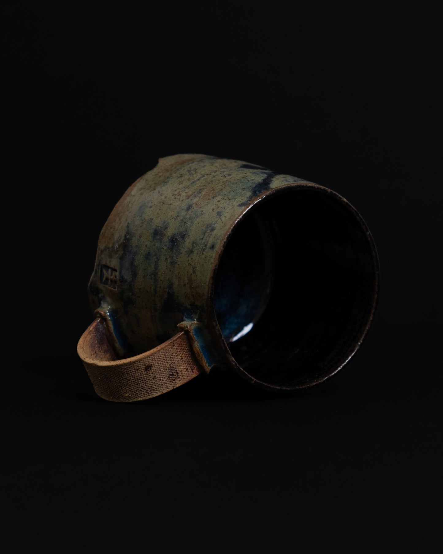 Three-legged Cup with Handle (Denim)