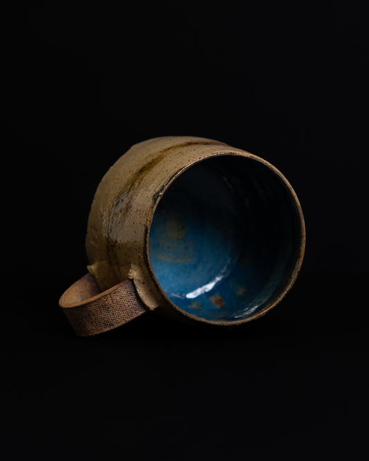 Three-legged Cup with Handle (Ink Series)